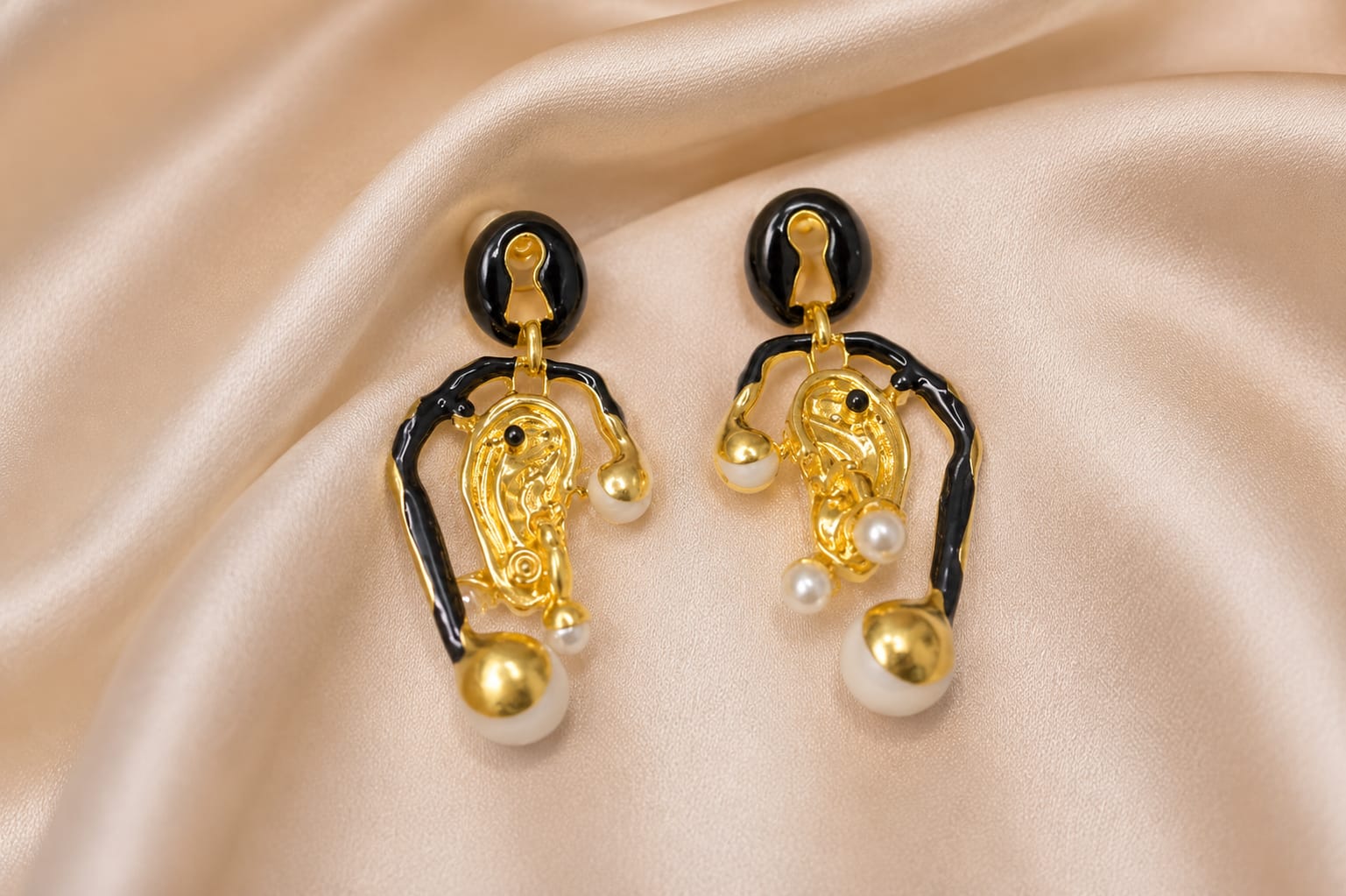 Earring